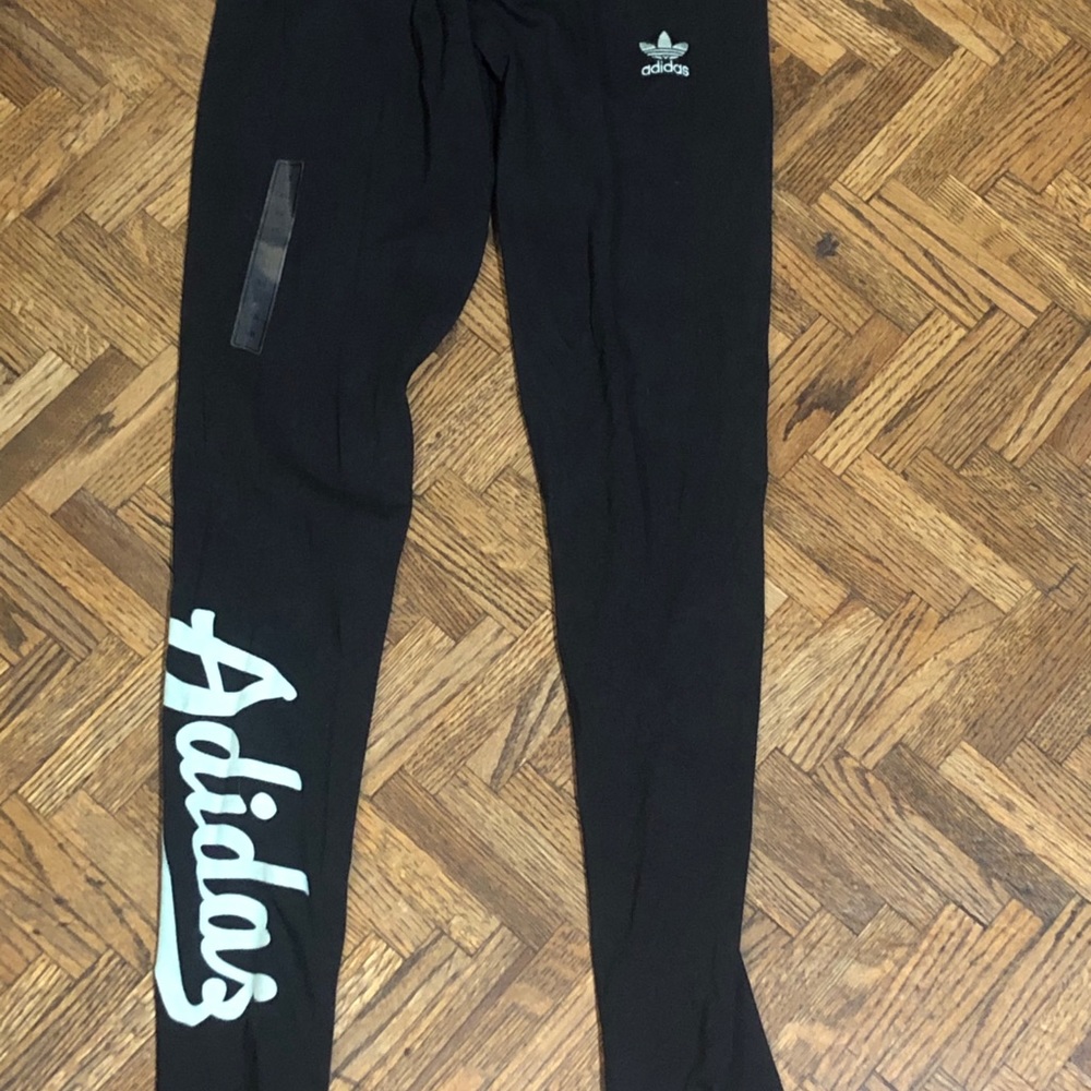 Women’s Adidas leggings